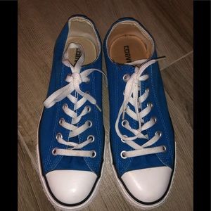 Converse cobalt color